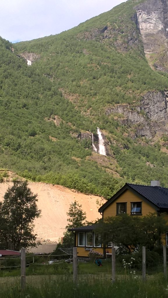 WP_20160613_11_22_16_Pro