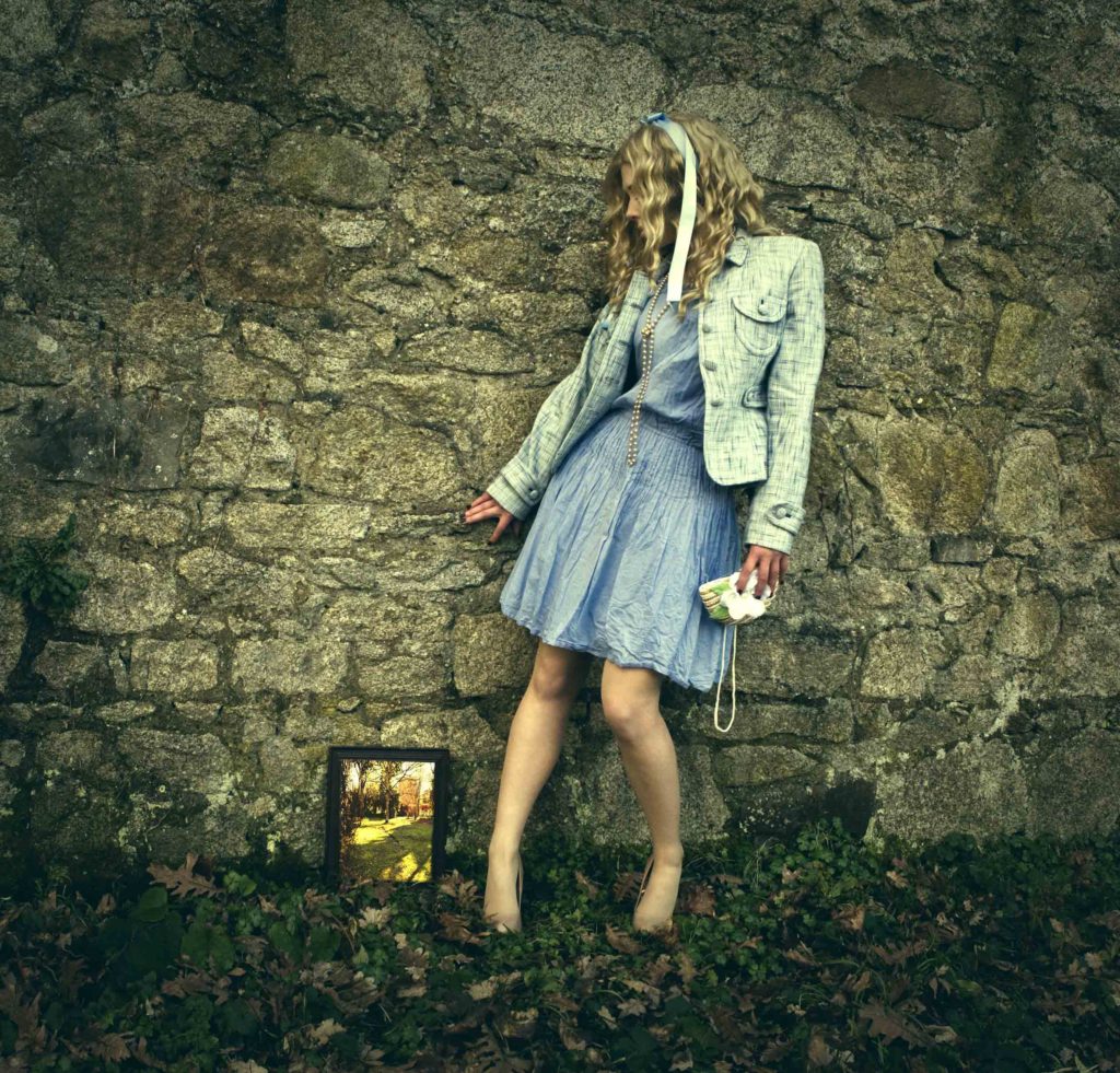 2-alice-longs-for-beautiful-garden-blue-cotton-tea-dress